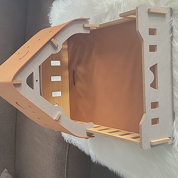 Four Seasons Universal Pet Bed EUC Host Pick🥳 - Picture 3 of 7